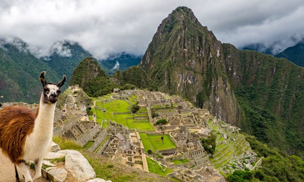 La actividad turística en el Perú.