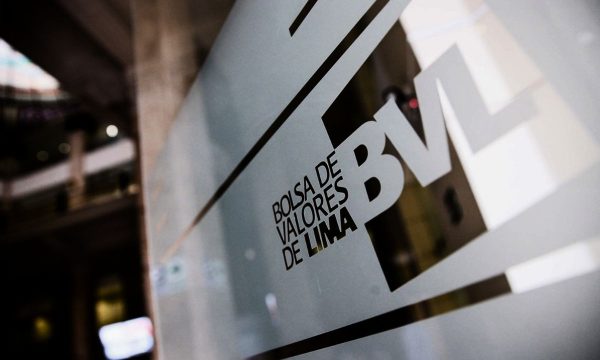 Bolsa de Valores de Lima retrocede 1.20% en julio