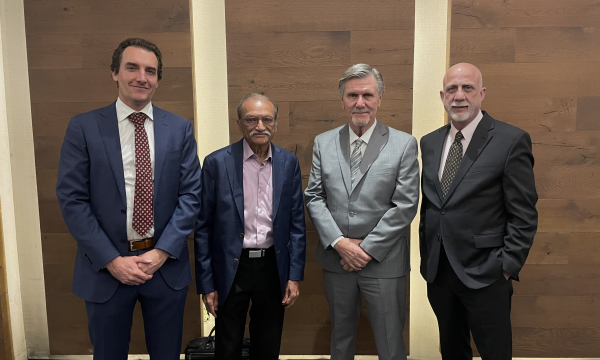 Hydrous lanza inversión hídrica con residencia permanente en EE.UU. para latinos
