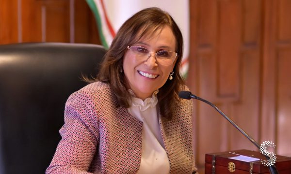 Rocío Nahle y empresarios buscan impulsar el desarrollo económico de Veracruz.