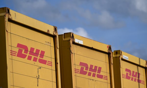 DHL reanuda envío de paquetes desde Alemania a EU para empresas. Foto: Wolf von Dewitz/dpa