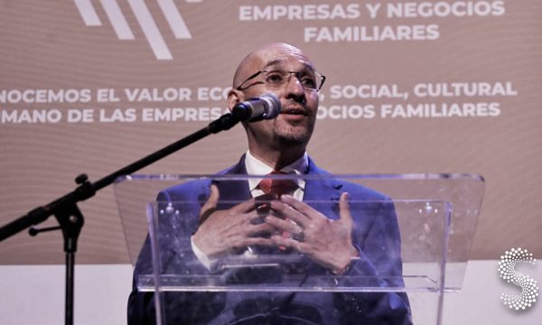 “Asamblea Nacional de Empresas y Negocios Familiares G-32”.