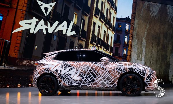 Cupra Raval, auto eléctrico pequeño del Grupo Volkswagen presentado en el IAA Mobility de Múnich 2025.