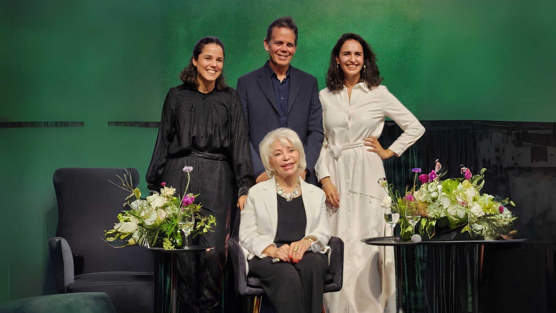 presentación para Amazon Prime de su novela 'La Casa de los Espíritus' que se estrenará en la plataforma de streaming en 2026, este martes en Santiago (Chile). EFE/ STR