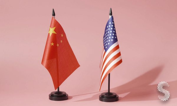 China desafía a Washington con nuevas sanciones y controles a materiales tecnológicos