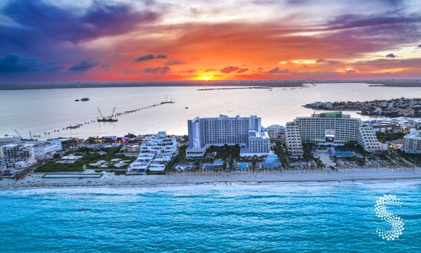 Cancún y Riviera Maya, destinos clave del turismo en 2025.