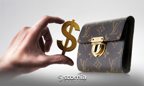 Gina Diez Barroso sobre Luxury Poverty