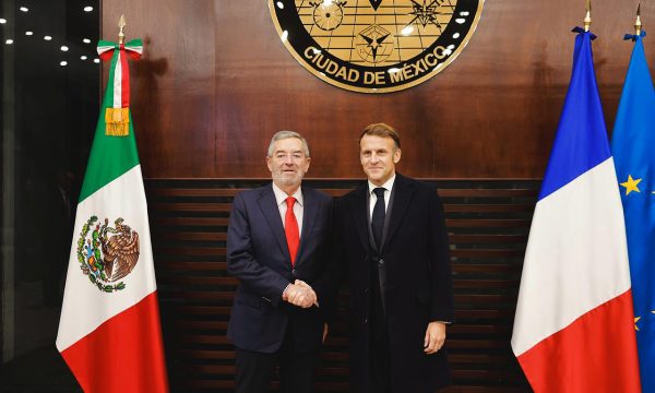 Macron visita México