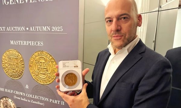 Un centén segoviano de 1609, que ya era la moneda más cara de la numismática española cuando se subastó en 2009 por 800.000 euros, triplicó este precio al venderse nuevamente en puja este lunes por un precio final de 2,4 millones de euros, lo que la convierte en una de las de mayor valor en Europa Occidental.