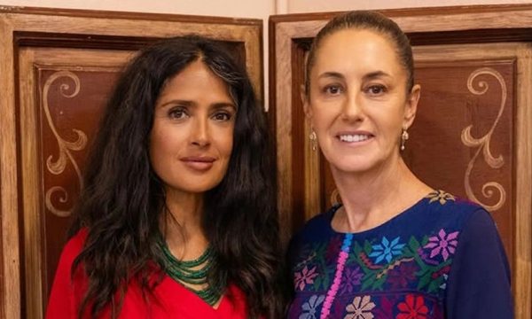 Sheinbaum conoce a Salma Hayek y dice que es una "mujer extraordinaria"